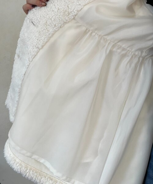 prose verse（プロズヴェール）の「ペプラムボアコート（その他アウター・レディース・ブラック/アイボリー・LARGE/MEDIUM）」の15枚目の写真