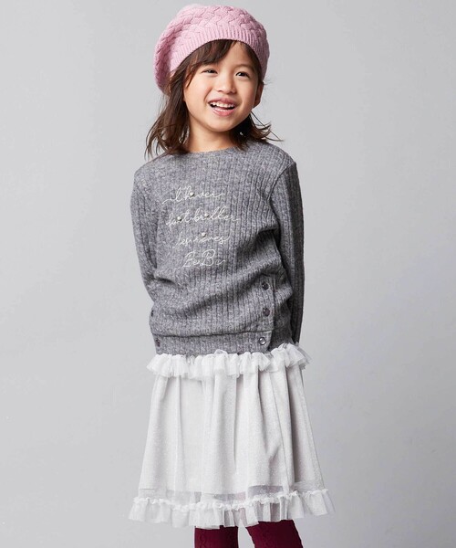 BeBe（ベベ）の「ケーブル編みカットニットサイドボタンプルオーバー（ニット/セーター・キッズ・グリーン/グレー・90cm/140cm/120cm/110cm/130cm/150cm/100cm）」の5枚目の写真