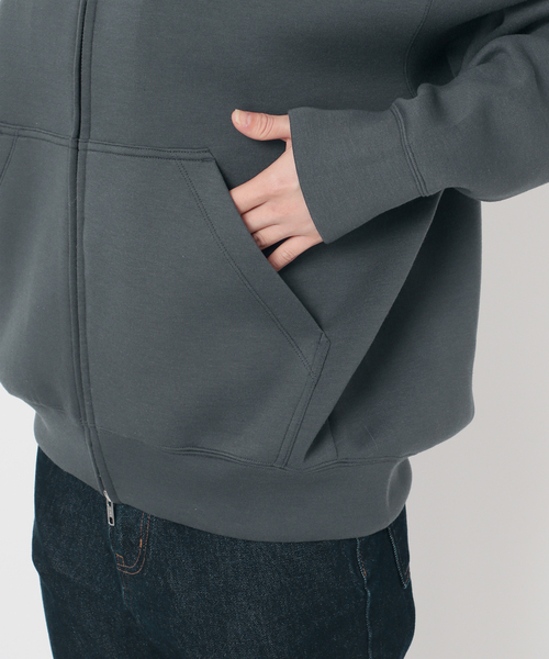 SLOBE IENA（スローブイエナ）の「《WEB限定/追加2》ボリュームジップアップフーディー（パーカー・レディース・グレー・FREE）」の10枚目の写真