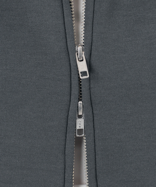 SLOBE IENA（スローブイエナ）の「《WEB限定/追加2》ボリュームジップアップフーディー（パーカー・レディース・グレー・FREE）」の11枚目の写真