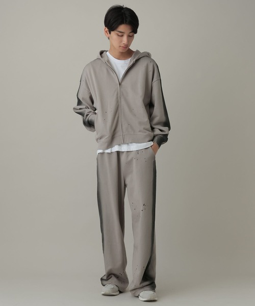 LAND MUSEUM（ランドミュージアム）の「【セットアップ可】LAND MUSEUM／スプレージップパーカー（パーカー・メンズ・グレー/ブラック・LARGE/MEDIUM）」の3枚目の写真