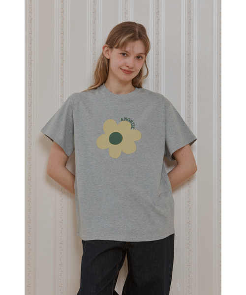 ANOETIC(アノエティック)の「ANC FLOWER PIECE T-SHIRT_GREY(Tシャツ/カットソー・レディース・グレー・FREE)」の3枚目の写真