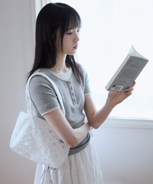 GOCORI(ゴコリ)の「フローラミニバッグ ミニバッグ(エコバッグ/サブバッグ・レディース・その他・FREE)」の2枚目の写真