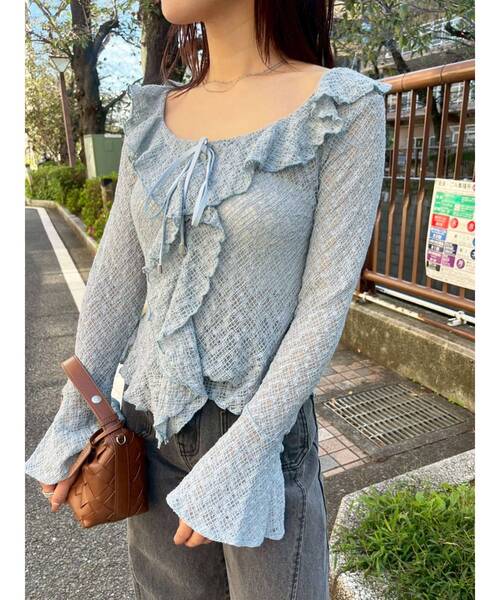 LAGUNAMOON(ラグナムーン)の「レースフリルデザインシャツ(シャツ/ブラウス・レディース・ブルー/ブラック/ブラウン/ホワイト・FREE)」の4枚目の写真