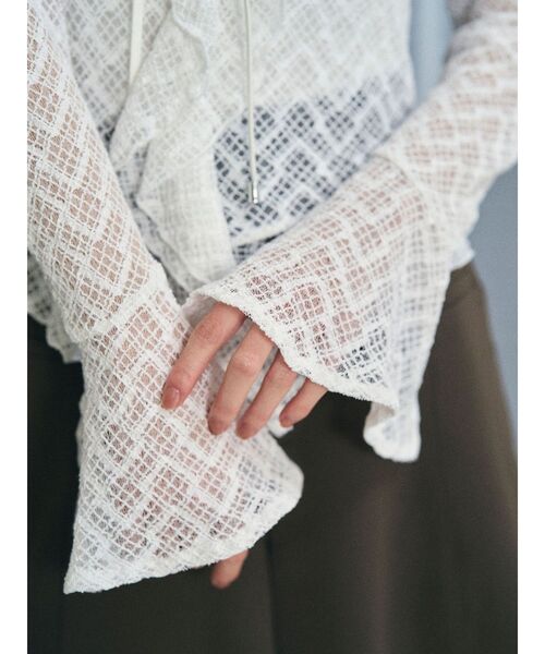 LAGUNAMOON(ラグナムーン)の「レースフリルデザインシャツ(シャツ/ブラウス・レディース・ブルー/ブラック/ブラウン/ホワイト・FREE)」の6枚目の写真