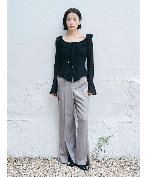 LAGUNAMOON(ラグナムーン)の「レースフリルデザインシャツ(シャツ/ブラウス・レディース・ブルー/ブラック/ブラウン/ホワイト・FREE)」の13枚目の写真