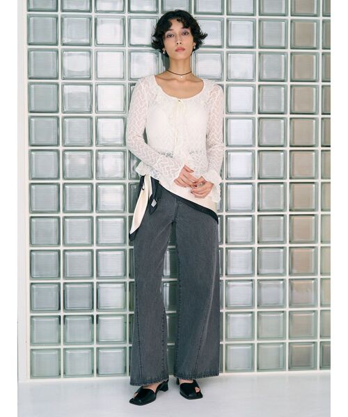 LAGUNAMOON(ラグナムーン)の「レースフリルデザインシャツ(シャツ/ブラウス・レディース・ブルー/ブラック/ブラウン/ホワイト・FREE)」の18枚目の写真