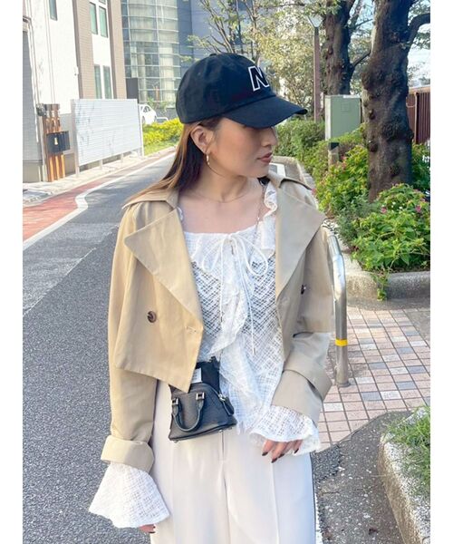 LAGUNAMOON(ラグナムーン)の「レースフリルデザインシャツ(シャツ/ブラウス・レディース・ブルー/ブラック/ブラウン/ホワイト・FREE)」の22枚目の写真