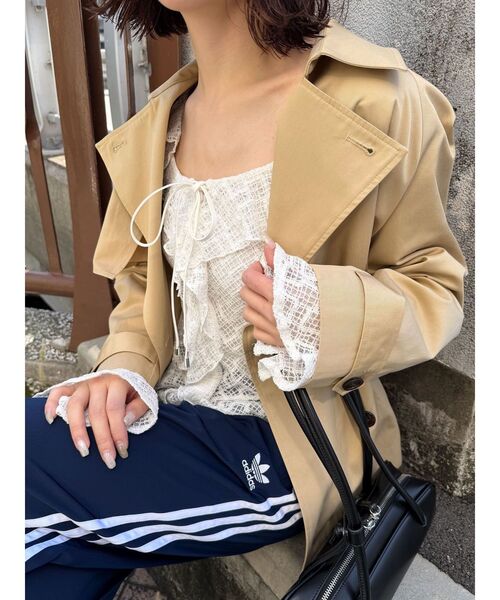LAGUNAMOON(ラグナムーン)の「レースフリルデザインシャツ 【夏服】 【シアートップス】(シャツ/ブラウス・レディース・ブルー/ブラック/ブラウン/ホワイト・FREE)」の16枚目の写真