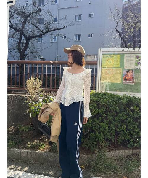 LAGUNAMOON(ラグナムーン)の「レースフリルデザインシャツ 【夏服】 【シアートップス】(シャツ/ブラウス・レディース・ブルー/ブラック/ブラウン/ホワイト・FREE)」の17枚目の写真