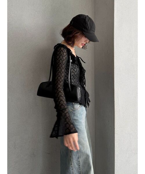 LAGUNAMOON(ラグナムーン)の「レースフリルデザインシャツ(シャツ/ブラウス・レディース・ブルー/ブラック/ブラウン/ホワイト・FREE)」の3枚目の写真