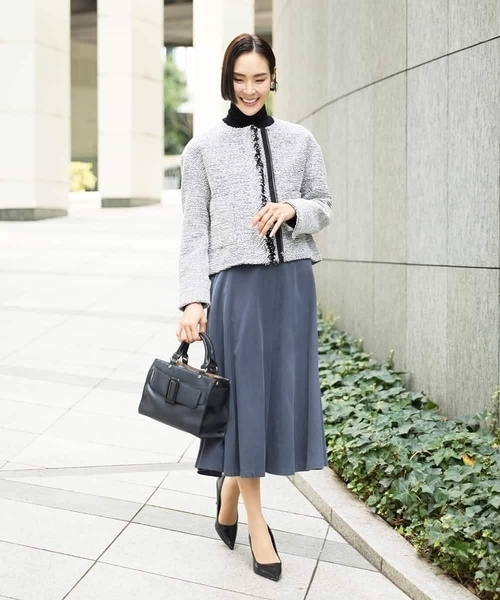 MICHEL KLEIN（ミッシェル・クラン）の「[セットアップ対応]ファンシーツイードノーカラージャケット（ノーカラージャケット・レディース・グレー/ネイビー・38）」の12枚目の写真