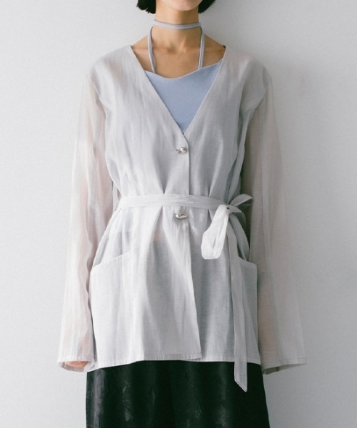 sahara(サハラ)の「Shaped Button Sheer Jacket(その他アウター・レディース・ライトブルー/ブラック・FREE)」の2枚目の写真