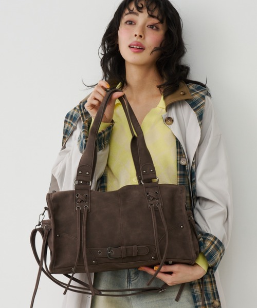 Unitage（ユニテージ）の「クロスデザインボストンバッグ【select item】（ボストンバッグ・レディース・ブラウン/ブラック・FREE）」の9枚目の写真