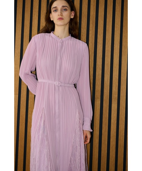 Estella.K(エステラケー)の「Alyssa Pleaded Long Dress レーススウィッチングプリーツドレス(ワンピース・レディース・オフホワイト/モーブ系/ドット・FREE)」の3枚目の写真