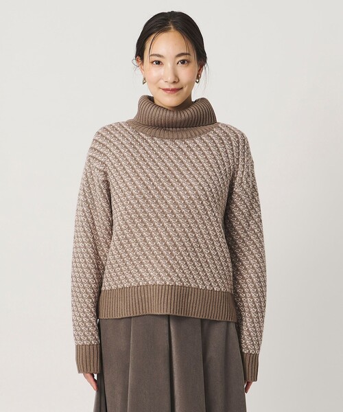 A DAY IN THE LIFE UNITED ARROWS(アデイインザライフユナイテッドアローズ)の「ラメ バイアスジャガード オフタートルニット モカ <A DAY IN THE LIFE>(ニット/セーター・レディース・モカ・FREE)」の4枚目の写真