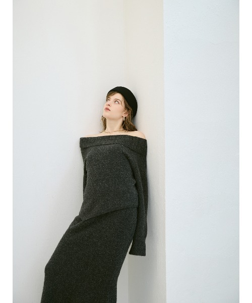 EIMY ISTOIRE（エイミーイストワール）の「ワンショルトップスマーメイドスカートニットセット（セットアップ・レディース・グレー/オフホワイト/ミント/ライトピンク・F）」の15枚目の写真