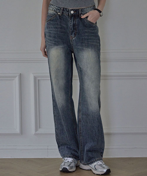 HAINT(ヘイント)の「KAREN STRAIGHT FIT DENIM_BLUE(デニムパンツ・レディース・その他・S/M/L)」の1枚目の写真