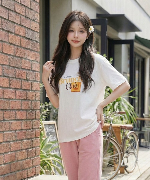 September SEOUL(セプテンバーソウル)の「トーストとバターグラフィックプリントTシャツ(Tシャツ/カットソー・レディース・ホワイト/ブルー・FREE)」の3枚目の写真