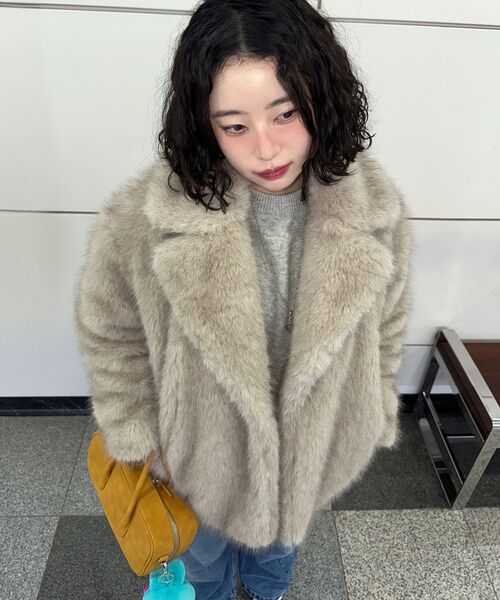 MUSINSA STANDARD WOMAN（ムシンサスタンダードウーマン）の「ウィメンズシャギーフェイクファーダブルハーフジャケット[ベージュ]（ムートンコート・レディース・その他・S/M）」の11枚目の写真