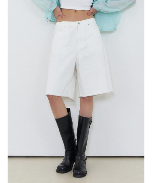 ETMON(エトモン)の「Bermuda Denim Pants White(その他パンツ・レディース・その他・S/M)」の4枚目の写真