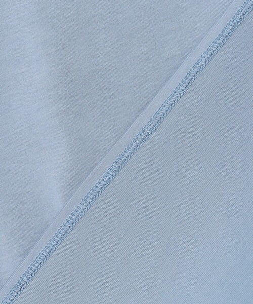 自由区(ジユウク)の「ツイストディテール Tシャツ(Tシャツ/カットソー・レディース・ダルブルー系/アイボリー系/黄土色系・46/44)」の15枚目の写真