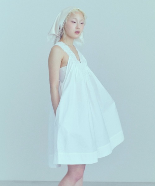 EN NEUME(エンノイム)の「Lace Mini Dress(ワンピース・レディース・ホワイト/ブラック・0/1)」の20枚目の写真
