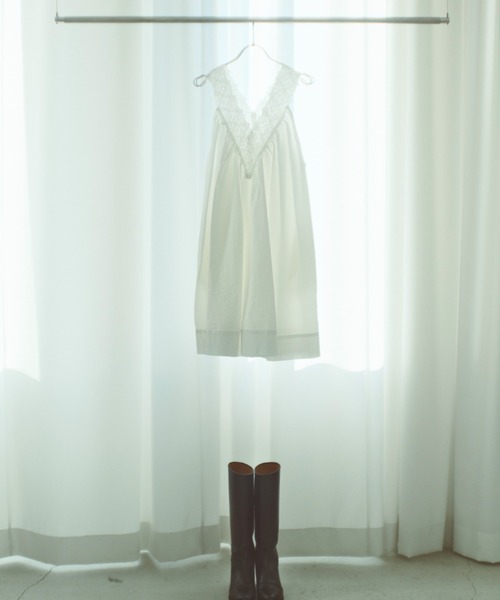 EN NEUME(エンノイム)の「Lace Mini Dress(ワンピース・レディース・ホワイト/ブラック・0/1)」の21枚目の写真