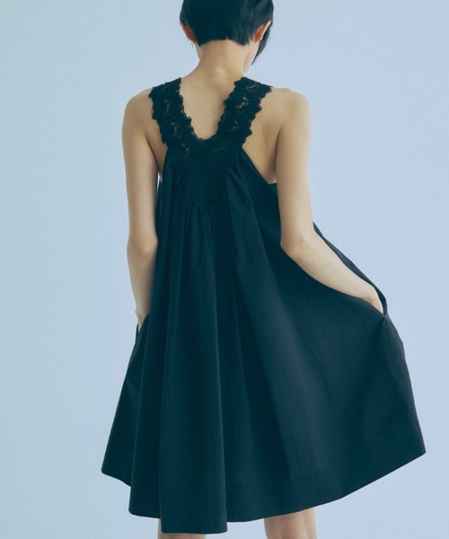 EN NEUME(エンノイム)の「Lace Mini Dress(ワンピース・レディース・ホワイト/ブラック・0/1)」の4枚目の写真