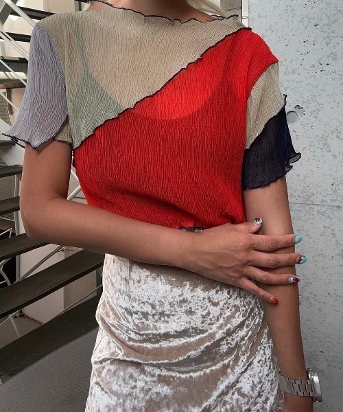 ENCLOSURE（エンクロージャー）の「【ENCLOSURE】2way multicolor switching sheer blouse（シャツ/ブラウス・レディース・グリーン系その他/レッド系その他/グレー系その他・FREE）」の8枚目の写真