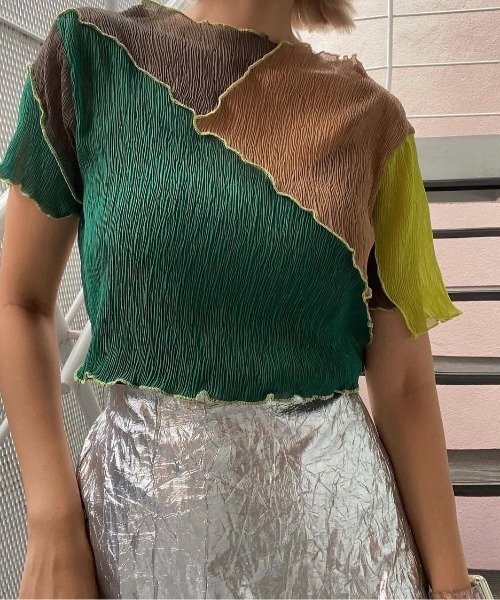 ENCLOSURE（エンクロージャー）の「【ENCLOSURE】2way multicolor switching sheer blouse（シャツ/ブラウス・レディース・グリーン系その他/レッド系その他/グレー系その他・FREE）」の11枚目の写真