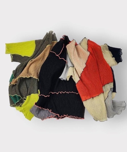 ENCLOSURE（エンクロージャー）の「【ENCLOSURE】2way multicolor switching sheer blouse（シャツ/ブラウス・レディース・グリーン系その他/レッド系その他/グレー系その他・FREE）」の20枚目の写真