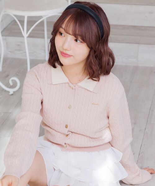 ems excite（エムズエキサイト）の「2枚襟ケーブルカーデ（ニット/セーター・レディース・ダークブルー/ダークグレー/ピンク・FREE）」の16枚目の写真