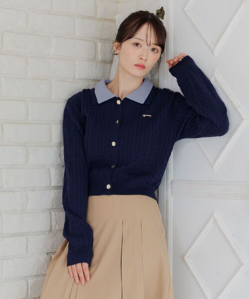 ems excite（エムズエキサイト）の「2枚襟ケーブルカーデ（ニット/セーター・レディース・ダークブルー/ダークグレー/ピンク・FREE）」の7枚目の写真