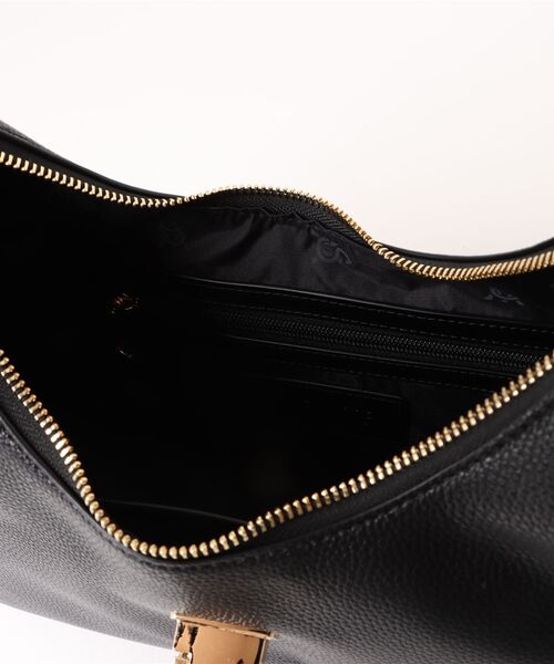 STEVE MADDEN（スティーブマデン）の「ワンハンドルホーボーバッグ/S.MADDEN BOVIE-XS（トートバッグ・レディース・ブラック・F）」の4枚目の写真