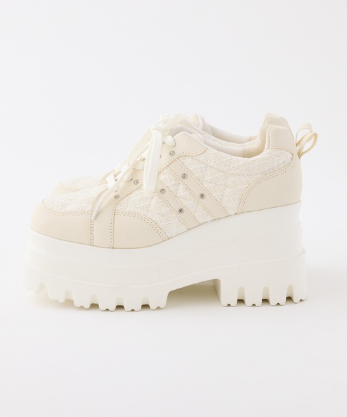one after another NICE CLAUP（ワンアフターアナザーナイスクラップ）の「ビジュー付きトリプルソールスニーカー（スニーカー・レディース・ホワイト系その他/ホワイト/グレー・S/L/M）」の10枚目の写真