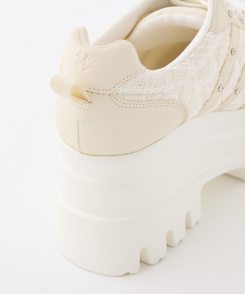 one after another NICE CLAUP（ワンアフターアナザーナイスクラップ）の「ビジュー付きトリプルソールスニーカー（スニーカー・レディース・ホワイト系その他/ホワイト/グレー・S/L/M）」の6枚目の写真