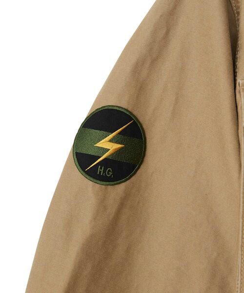 HYSTERIC GLAMOUR（ヒステリックグラマー）の「HYSTERIC GIG ショート丈M65ブルゾン（ブルゾン・レディース・カーキ/ブラック/ベージュ・FREE）」の6枚目の写真