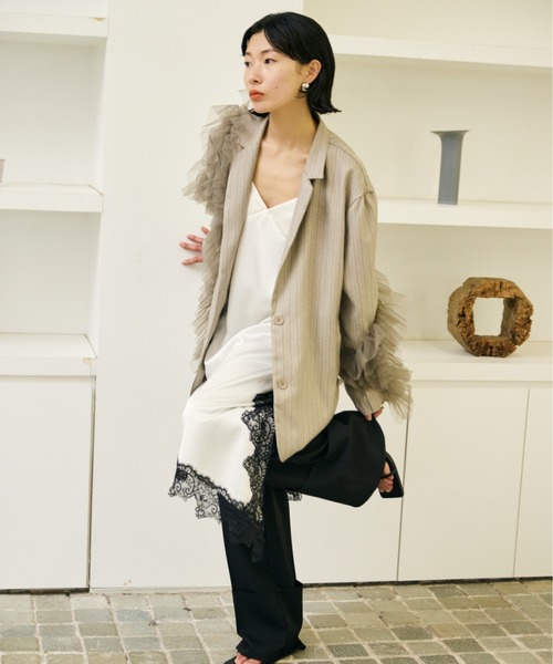 AIC.（エーアイシー）の「チュールデコレーションストライプジャケット（テーラードジャケット・レディース・ブラウン/ブラック/グレイッシュベージュ・FREE）」の19枚目の写真