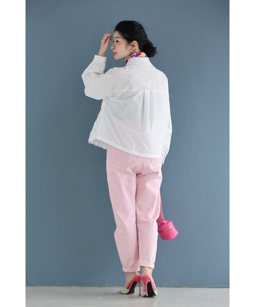 cawaii(カワイイ)の「裾が絞れるリーフレースシャツトップス(シャツ/ブラウス・レディース・ホワイト/ブラック・FREE)」の13枚目の写真