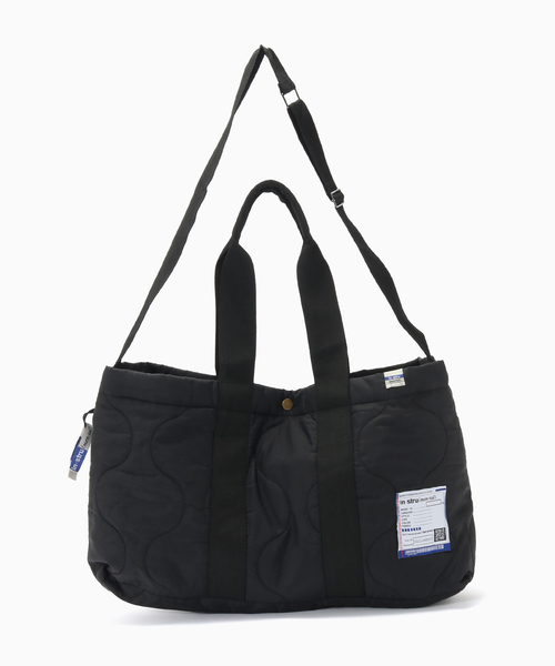 BAYCREW'S DEPO（ベイクルーズデポ）の「IN STRU(MEN-TAL) / インストルメンタル RIPSTOP QUILT 2WAY BAG（ショルダーバッグ・メンズ・カーキ/ブラック・FREE）」の3枚目の写真