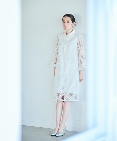 Audie a Muses(オーディアミューズ)の「ラグジュアリーレースワンピース(ワンピース・レディース・ブラック/オフホワイト・38/40/42)」の4枚目の写真