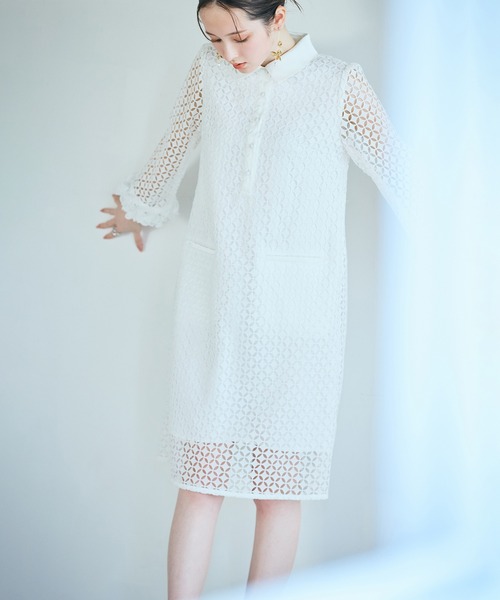 Audie a Muses(オーディアミューズ)の「ラグジュアリーレースワンピース(ワンピース・レディース・ブラック/オフホワイト・38/40/42)」の6枚目の写真