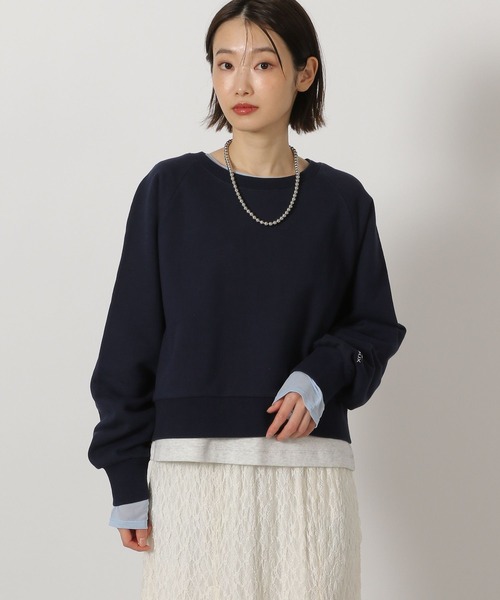 LAKOLE（ラコレ）の「袖刺繍ロゴスウェット / 643747（スウェット・レディース・レッド/ピンク/ネイビー/クリアイエロー・FREE）」の2枚目の写真