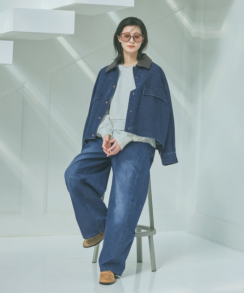 LAKOLE（ラコレ）の「袖刺繍ロゴスウェット / 643747（スウェット・レディース・レッド/ピンク/ネイビー/クリアイエロー・FREE）」の9枚目の写真
