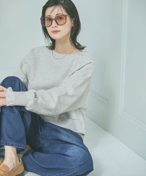LAKOLE（ラコレ）の「袖刺繍ロゴスウェット / 643747（スウェット・レディース・レッド/ピンク/ネイビー/クリアイエロー・FREE）」の11枚目の写真
