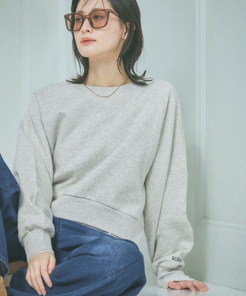 LAKOLE（ラコレ）の「袖刺繍ロゴスウェット / 643747（スウェット・レディース・レッド/ピンク/ネイビー/クリアイエロー・FREE）」の12枚目の写真