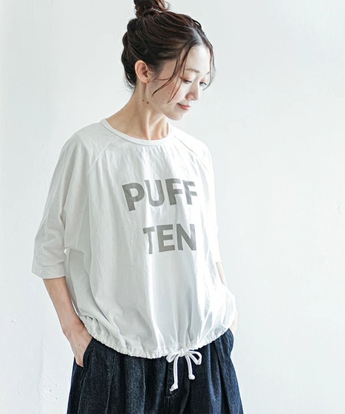 SOLAMONAT(ソラモナ)の「パフ天竺 裾ヒモ5分袖プルオーバー プリント(PUFF TEN)(Tシャツ/カットソー・レディース・ライトブルー/ライトピンク/ホワイト×ブラック/ブラック/ホワイト×ピンク/杢グレー/ホワイト×グレー/キナリ・FREE)」の2枚目の写真