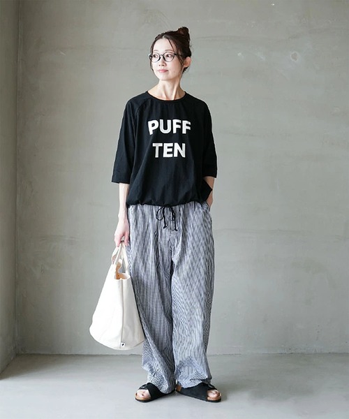 SOLAMONAT(ソラモナ)の「パフ天竺 裾ヒモ5分袖プルオーバー プリント(PUFF TEN)(Tシャツ/カットソー・レディース・ライトブルー/ライトピンク/ホワイト×ブラック/ブラック/ホワイト×ピンク/杢グレー/ホワイト×グレー/キナリ・FREE)」の21枚目の写真