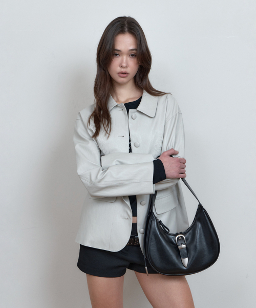 CURETTY(キュリティ)の「C DOUBLE BELT MINI HOBO BAG_BLACK(ショルダーバッグ・レディース・ブラック・FREE)」の4枚目の写真